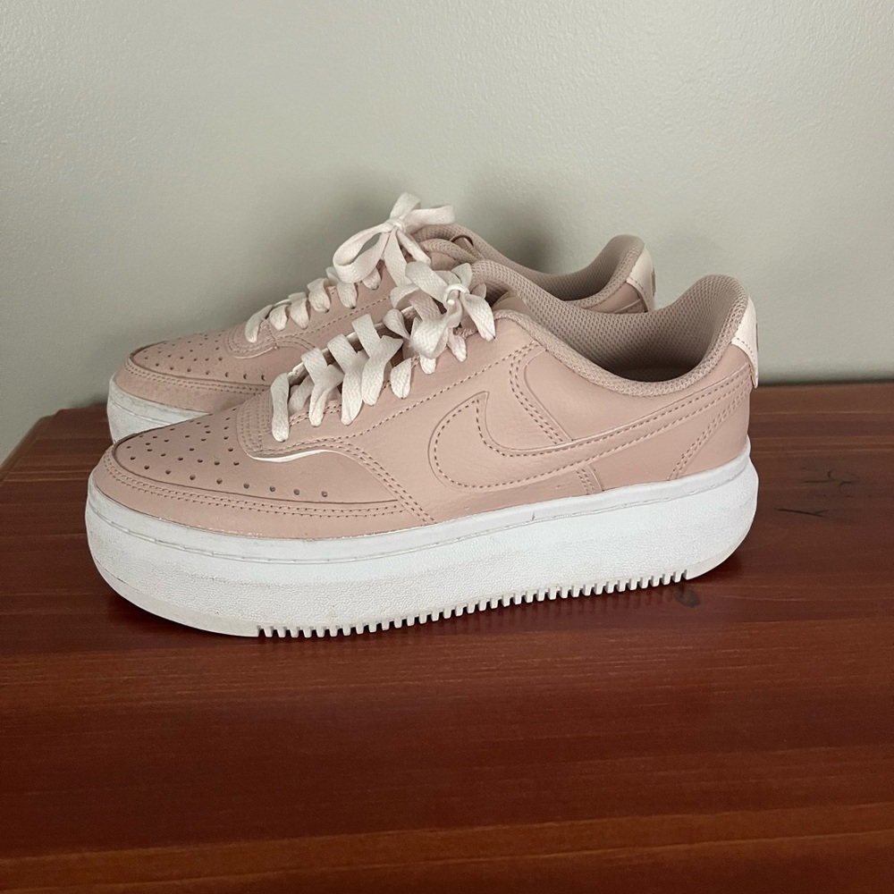NIKE Court Vision ulta Only worn a couple time! Women's 7.5